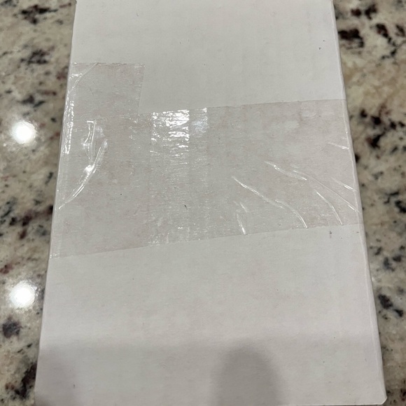 Mystery Box - Picture 3 of 6